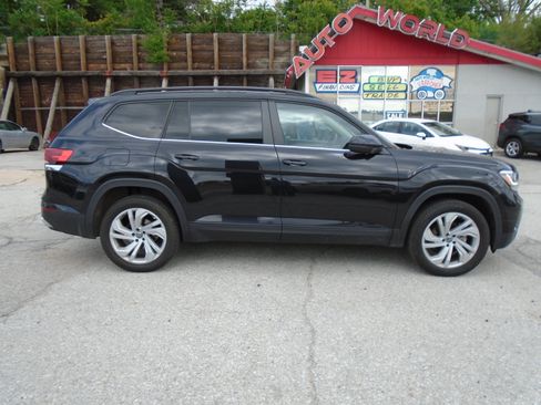 Used 2023 Volkswagen Atlas SE FWD image 6