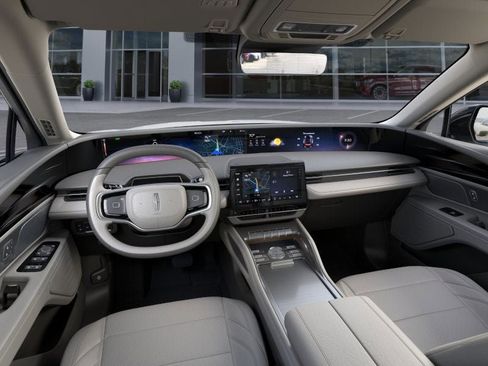 New 2025 Lincoln Nautilus Premier image 9