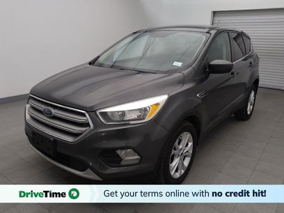 Used 2017 Ford Escape SE