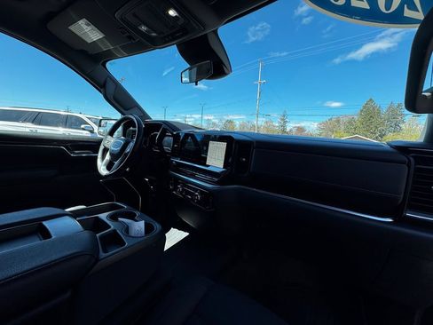 Used 2023 GMC Sierra 1500 Elevation w/ X31 Off-Road Package AWD/4WD image 24