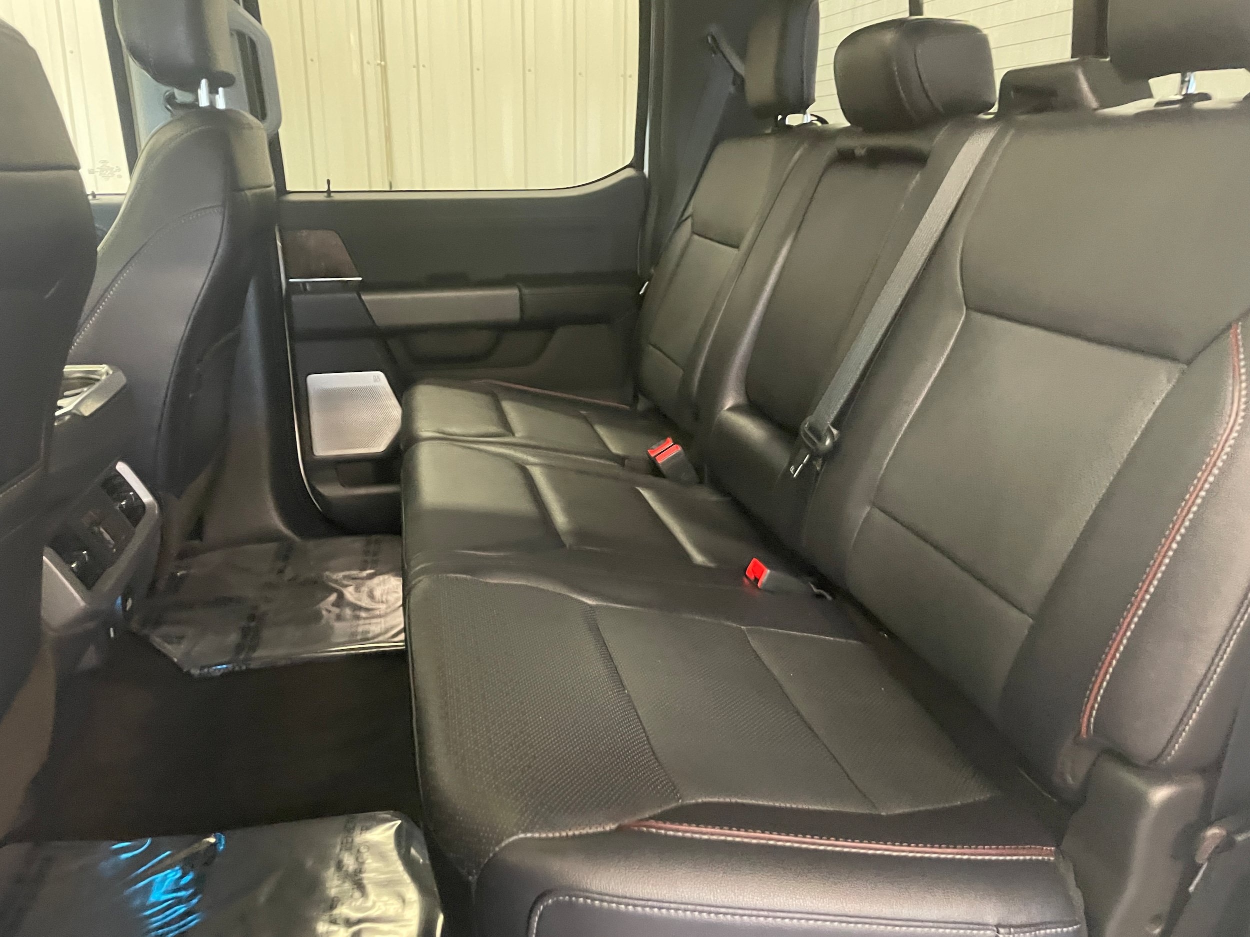 Used 2022 Ford F150 Lariat w/ Equipment Group 502A High AWD/4WD image 25