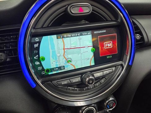 Used 2019 MINI Cooper Convertible w/ Signature Upholstery Package FWD image 27