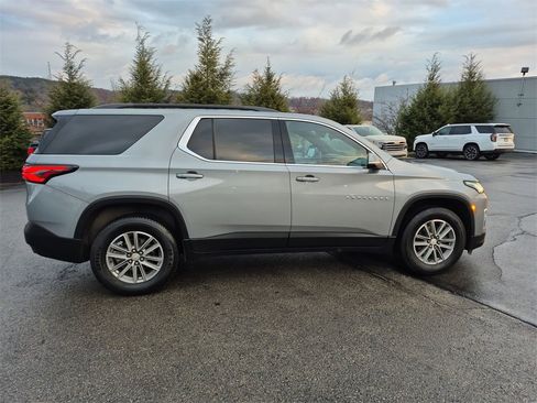 Used 2023 Chevrolet Traverse LT w/ LPO, Floor Liner Package image 16
