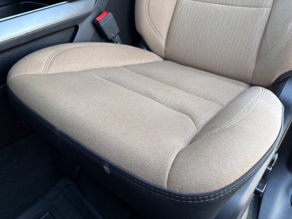 Used 2021 RAM 1500 Big Horn AWD/4WD image 11