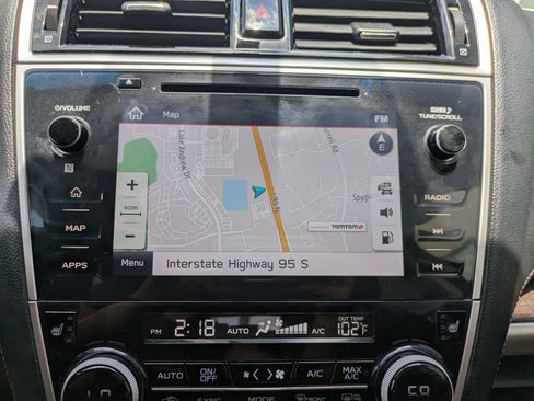 Used 2019 Subaru Outback 2.5i Touring AWD/4WD image 23