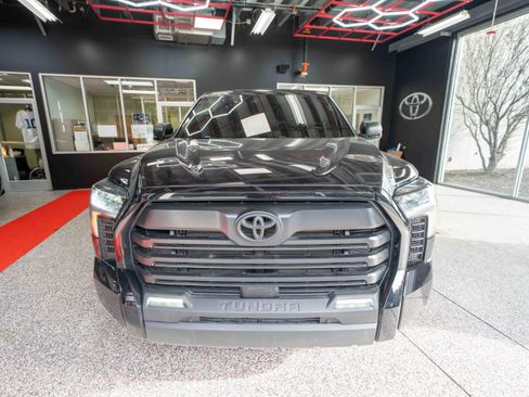 Used 2025 Toyota Tundra SR5 w/ SR5 Convenience Package image 6