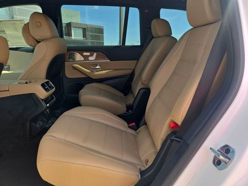New 2026 Mercedes-Benz GLS 580 GLS 580 image 12