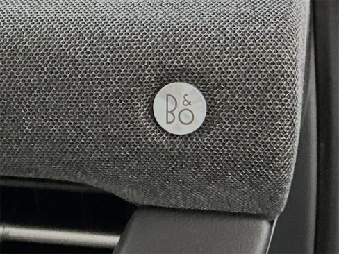 Used 2025 Ford Explorer ST-Line w/ ST-Line Street Pack image 20