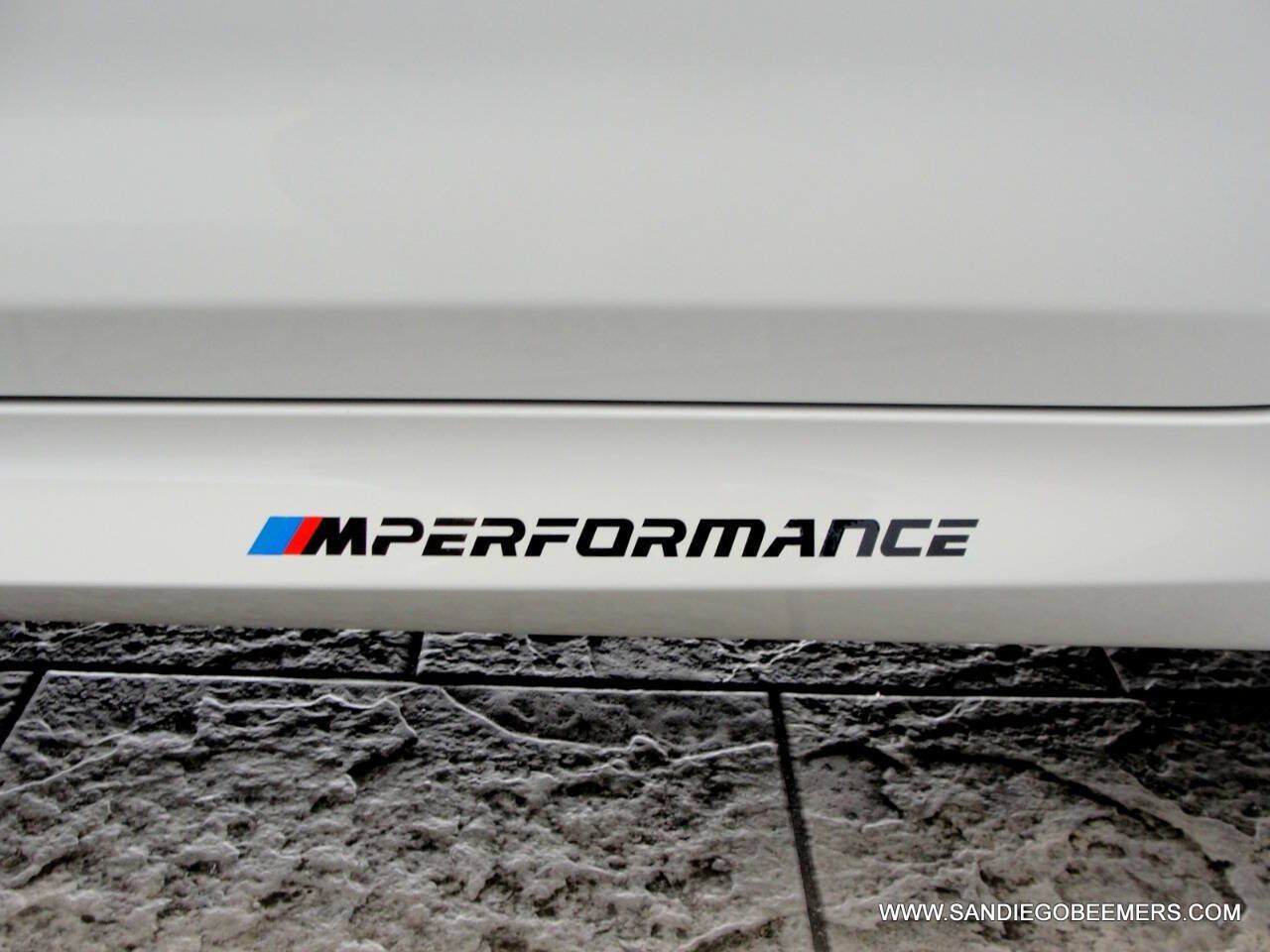 Used 2023 BMW 540i w/ M Sport Package RWD image 7