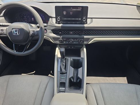 Used 2024 Honda Accord LX image 11