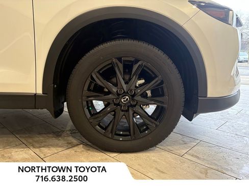 Used 2025 MAZDA CX-5 Carbon Edition image 8