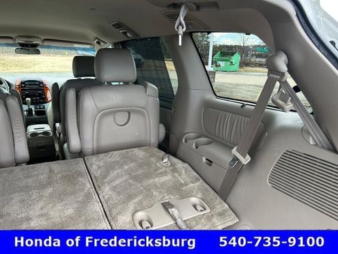 Used 2007 Toyota Sienna XLE image 24