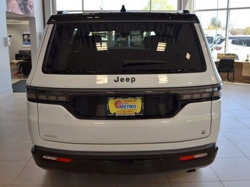 New 2026 Jeep Grand Wagoneer 4WD image 5