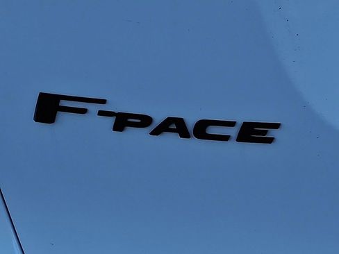 Used 2023 Jaguar F-PACE S AWD/4WD image 28