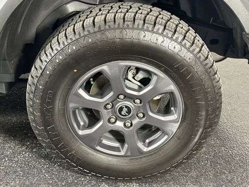 Used 2023 Ford Bronco Big Bend image 14