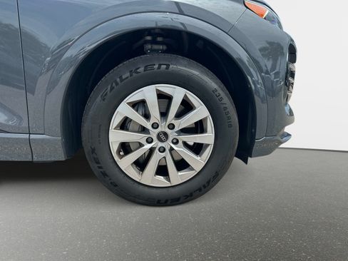 Certified 2025 Audi Q6 e-tron Prestige w/ 20" Wheel Package AWD/4WD image 28