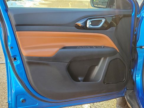 Used 2024 Jeep Compass Limited image 6