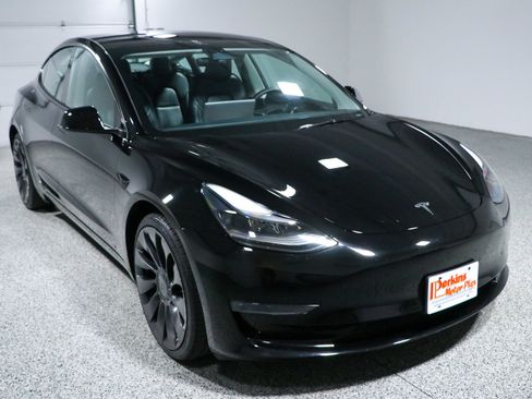 Used 2023 Tesla Model 3 Performance AWD/4WD image 5