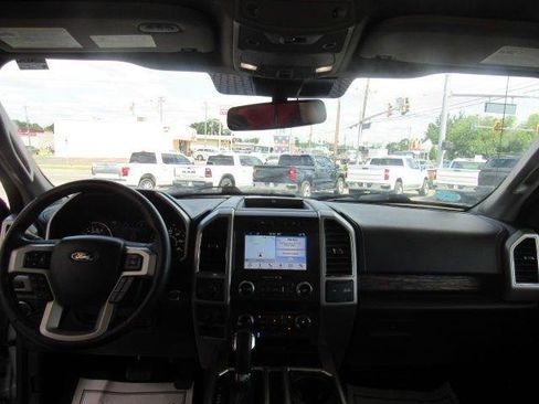 Used 2019 Ford F150 Lariat w/ Equipment Group 502A Luxury AWD/4WD image 28
