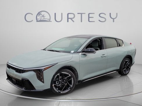 New 2026 Kia K4 GT-Line w/ GT-Line Premium Package FWD image 1