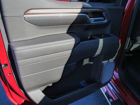 New 2026 Chevrolet Silverado 1500 High Country w/ High Country Premium Package image 16