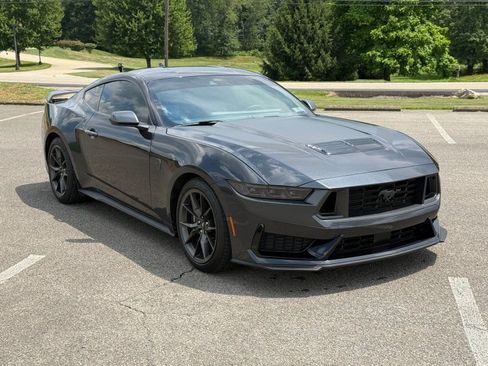 Used 2024 Ford Mustang Dark Horse RWD image 3