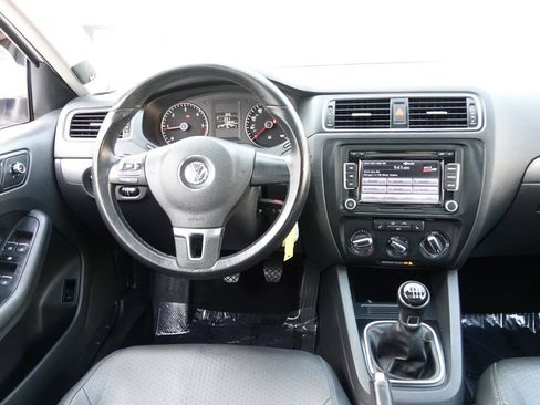 Used 2014 Volkswagen Jetta TDI FWD image 65