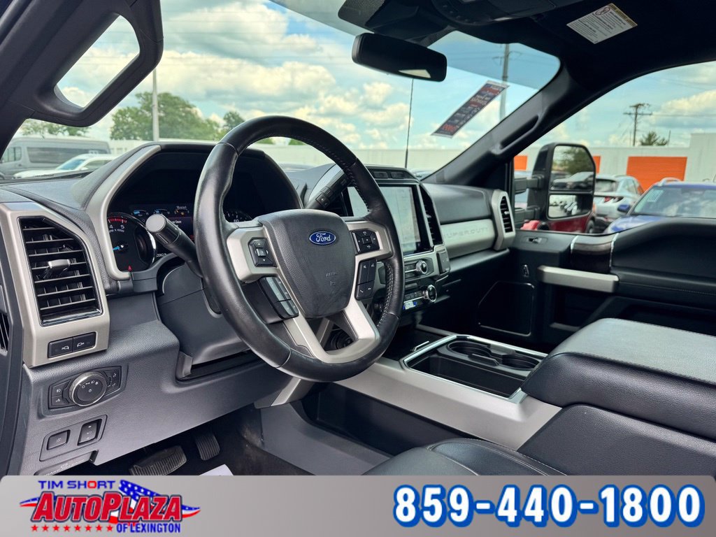 Used 2022 Ford F250 Lariat w/ Lariat Ultimate Package AWD/4WD image 3