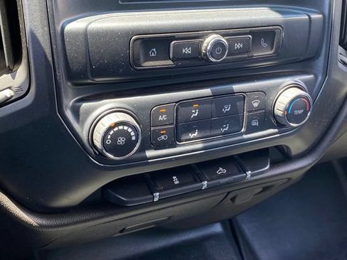 Used 2018 GMC Sierra 2500 4x4 Double Cab w/ Sierra Convenience Package image 18