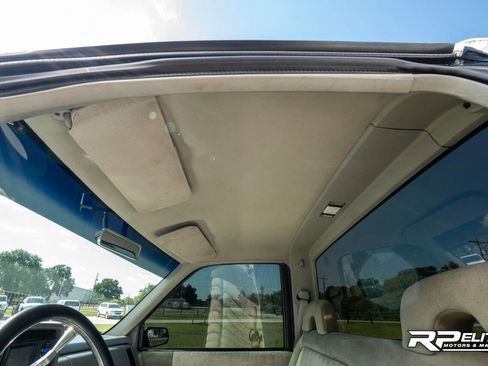 Used 1994 Chevrolet Silverado 1500 2WD Regular Cab image 77