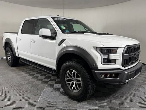 Used 2018 Ford F150 Raptor w/ Equipment Group 802A Luxury AWD/4WD image 10