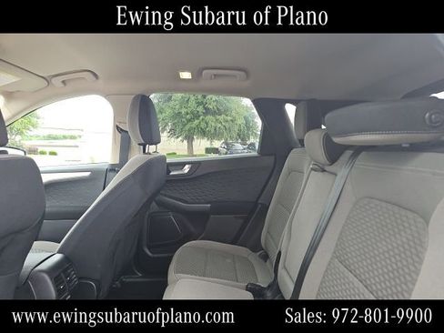 Used 2020 Ford Escape SE FWD image 7