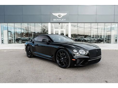 Used 2023 Bentley Continental GT V8 image 18