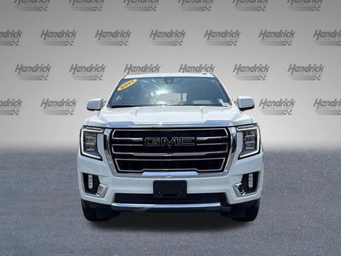 Used 2021 GMC Yukon SLT w/ SLT Premium Package AWD/4WD image 3