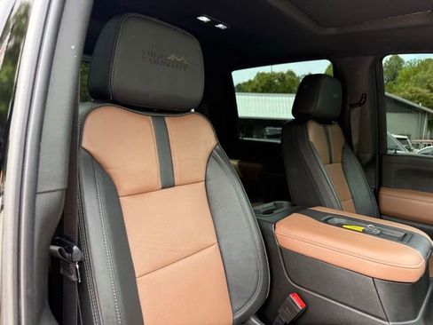 Used 2022 Chevrolet Silverado 2500 High Country w/ LPO, Hitch Package AWD/4WD image 79
