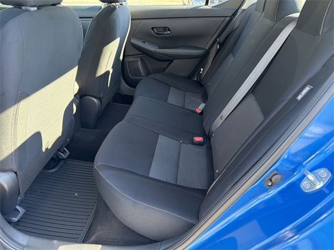 Certified 2025 Nissan Sentra SV image 18