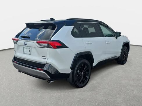 Used 2024 Toyota RAV4 XSE w/ Weather Package AWD/4WD image 5