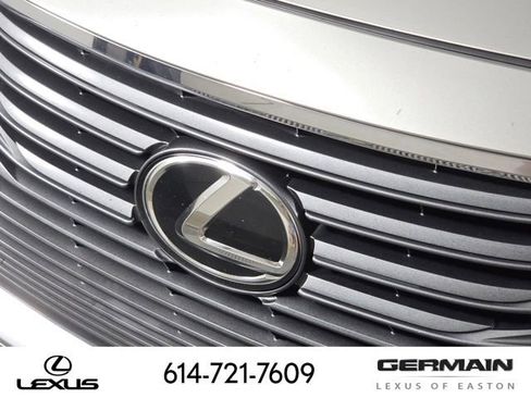 Used 2016 Lexus ES 350 w/ Premium Package w/Wood Trim FWD image 15