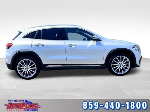 Used 2023 Mercedes-Benz GLA 250 4MATIC image 9