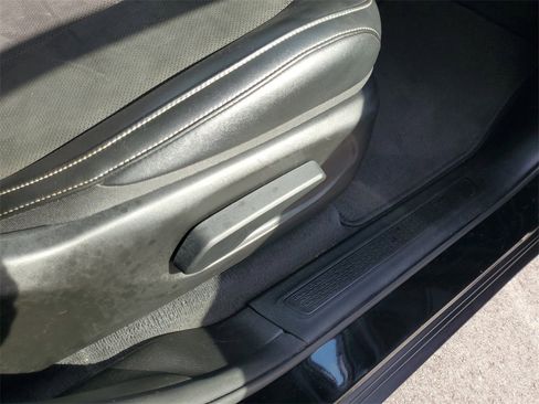 Used 2023 Jeep Grand Cherokee L Altitude image 38