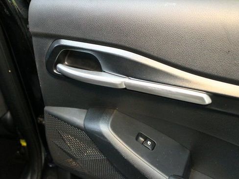 Used 2024 Kia Seltos LX image 13