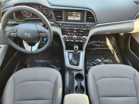 Used 2020 Hyundai Elantra SE w/ Cargo Package (C1) image 25