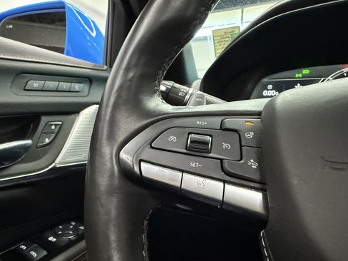 Used 2023 Cadillac CT4 V image 17