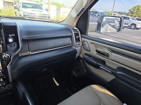 Used 2021 RAM 1500 Limited AWD/4WD image 10