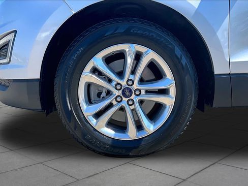Used 2017 Ford Edge SEL w/ Equipment Group 201A AWD/4WD image 10