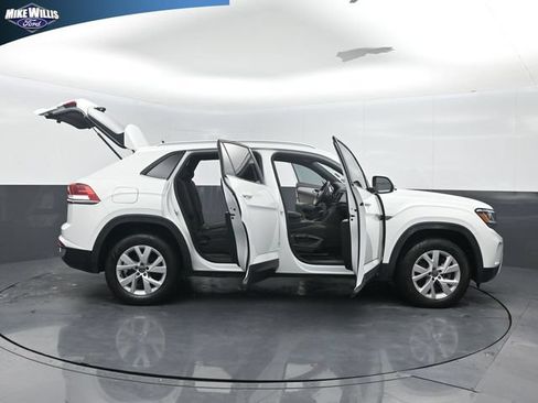Used 2021 Volkswagen Atlas Cross Sport S FWD image 27
