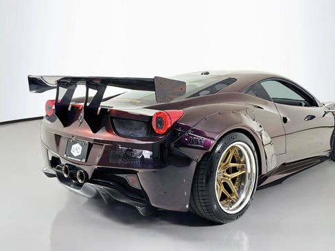 Used 2011 Ferrari 458 Italia Coupe RWD image 32