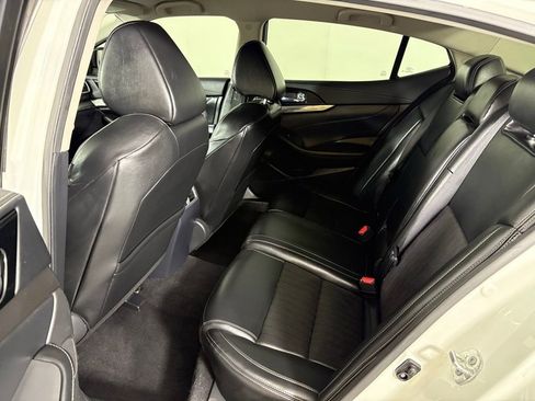Used 2023 Nissan Maxima SV w/ Floor Mat Group image 39