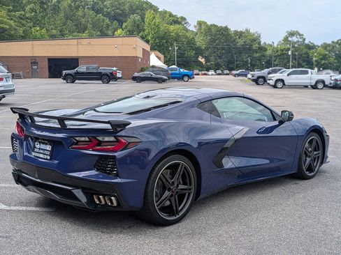 Used 2025 Chevrolet Corvette Stingray Preferred Cpe w/ Z51 Performance Package RWD image 9