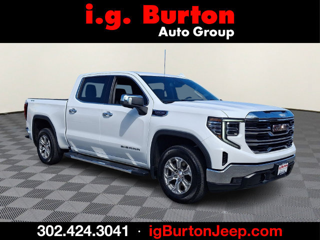 Used 2025 GMC Sierra 1500 SLT AWD/4WD image 1